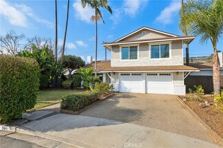 391 Paradise Cir, Camarillo, CA 93010