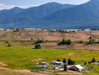 150 Zach Rd, Eureka, MT 59917