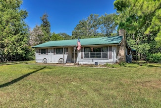 733 Cedarcrest Dr, Tool, TX 75143
