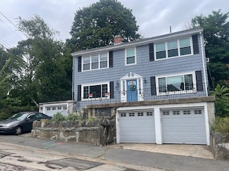 39 Prospect St Unit 2, Marblehead, MA 01945