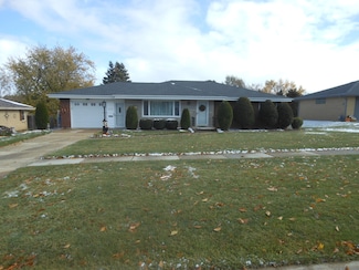 1616 Heiden Ave, Crest Hill, IL 60403