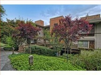 1204 Sharon Park Dr Unit 85, Menlo Park, CA 94025
