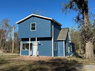 3801 Creswell Dr, Joplin, MO 64801