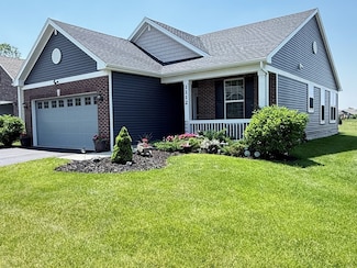 1112 Black Cherry Dr, Crystal Lake, IL 60012