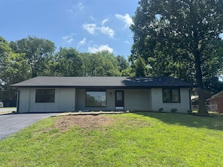 2720 Apache Dr, Bowling Green, KY 42104