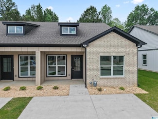 143 Winner Cir, Calera, AL 35040