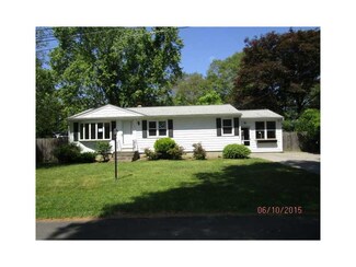 101 Sefton Ave, Warwick, RI 02889