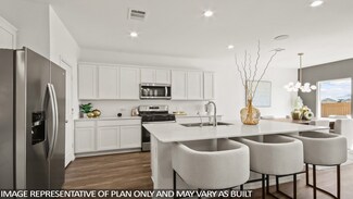 201 Homestead Ct, Dayton, TX 77536