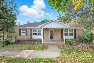 2925 Crescent Ln, Gastonia, NC 28052