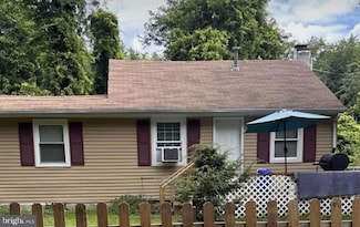 1400 Vine St, Browns Mills, NJ 08015