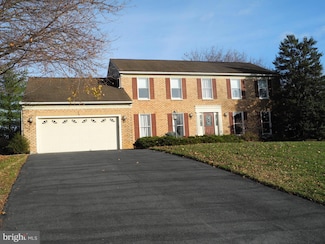 19702 Portsmouth Dr, Hagerstown, MD 21742