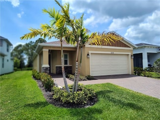 834 Antibes Ct NW, Palm Bay, FL 32907