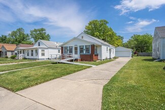 2521 Carlton Ct, Fort Wayne, IN 46802