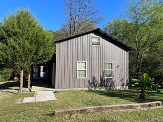 436 N Murray St, Gainesboro, TN 38562