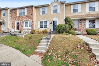 414 Dogwood Cir Unit 30, Upper Chichester, PA 19014