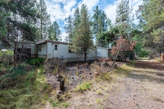 55521 Gross Dr, Bend, OR 97707