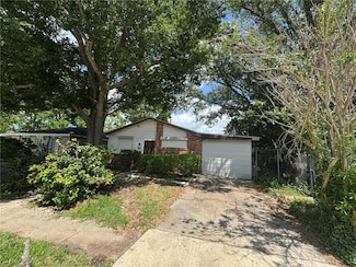 2700 Colony Ct, Marrero, LA 70072