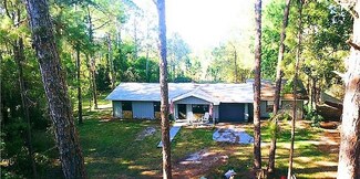 35700 Harbor Shores Rd, Leesburg, FL 34788
