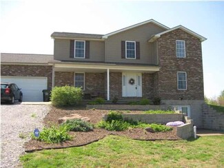 9679 W 575 S, Owensville, IN 47665