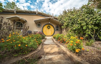 295 Panthers Den Rd, Makanda, IL 62958