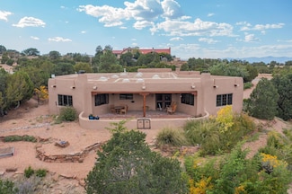 23a Camino Hasta Manana, Santa Fe, NM 87506