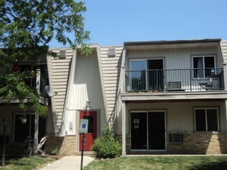 4326 Melody Ln Unit 201, Madison, WI 53704