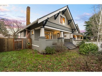 7417 SE Steele St, Portland, OR 97206