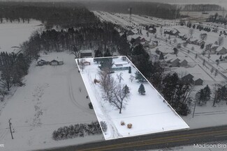 5409 Bauer Rd, Hudsonville, MI 49426
