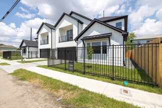 1818 West St, Houston, TX 77026