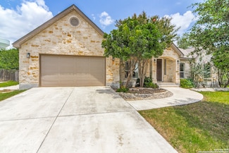 915 Midnight Dr, San Antonio, TX 78260