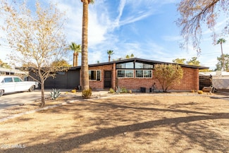 901 W Heather Dr, Mesa, AZ 85201