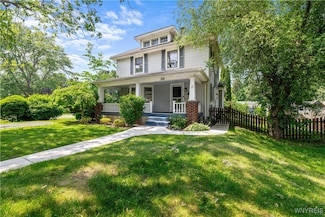 21 Lincoln Ave, Angola, NY 14006