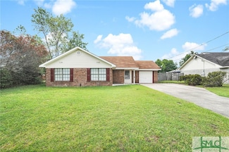 906 Highland Dr, Hinesville, GA 31313