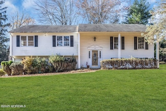 185 Ballantine Rd, Middletown, NJ 07748