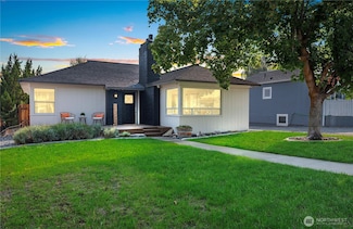 1019 Monroe St, Wenatchee, WA 98801