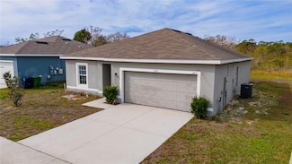 1067 Haines Dr, Winter Haven, FL 33881