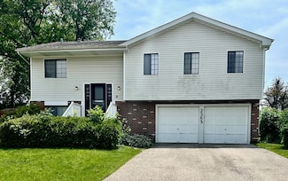 2363 Cove Dr, Hanover Park, IL 60133