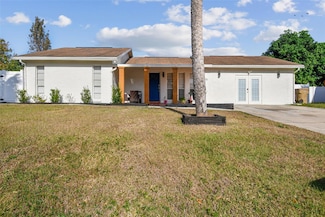 215 Gardenia Rd, Kissimmee, FL 34743