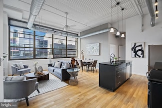 2200 Arch St Unit 612, Philadelphia, PA 19103