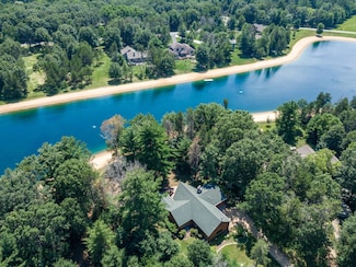 N7774 Legend Lake Cir, New Lisbon, WI 53950