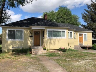923 NE 10th St, Bend, OR 97701