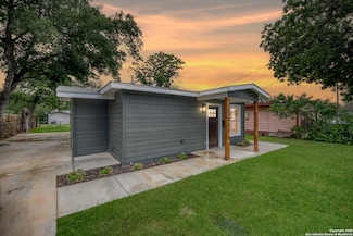 3006 Martin Luther King Dr, San Antonio, TX 78220