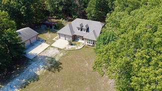 21620 County Road 232, Hermitage, MO 65668