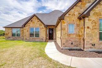 1053 Tex Ln, Springtown, TX 76082