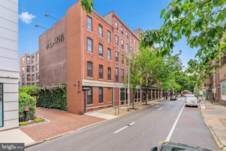 301 Race St Unit 309, Philadelphia, PA 19106