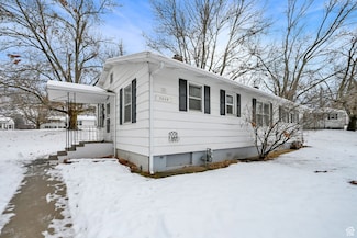 3848 Grandview Dr, Ogden, UT 84403