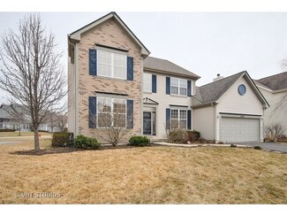 3160 Savannah Dr, Aurora, IL 60502