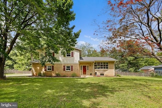 7006 Summerfield Dr, Frederick, MD 21702