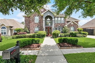 2405 Emily Oaks Dr, Meraux, LA 70075