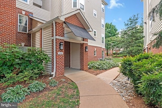 1600 Spring Gate Dr Unit 2202, McLean, VA 22102